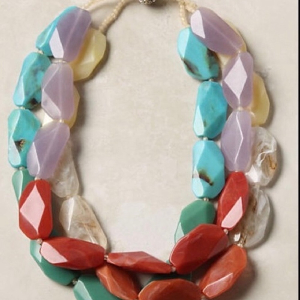 BEAUTIFUL multi colored necklace!